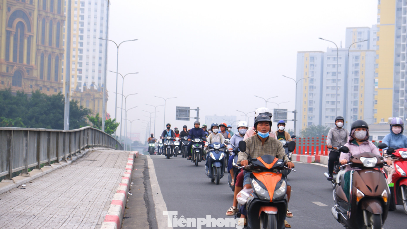 Trong những ngày đầu năm mới 2026, có ít nhất hai đợt không khí lạnh được tăng cường và ảnh hưởng đến thời tiết TPHCM và các tỉnh, thành Nam bộ. Ảnh minh họa: Hữu Huy tp-suong-mfu-4.jpg