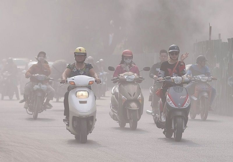 Hà Nội phát cảnh báo đến toàn bộ người dân về tình trạng ô nhiễm không khí - ảnh 2