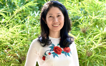 Bác sĩ người Việt được WHO giao nhiệm vụ quan trọng, là PGS, Tiến sĩ, Phó Hiệu trưởng trường Y, nhà có 3 thế hệ bác sĩ nội trú sản khoa