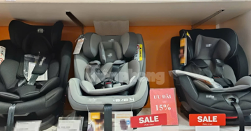 Xe ô tô kinh doanh vận tải hành khách được 'miễn' lắp thiết bị an toàn cho trẻ em?