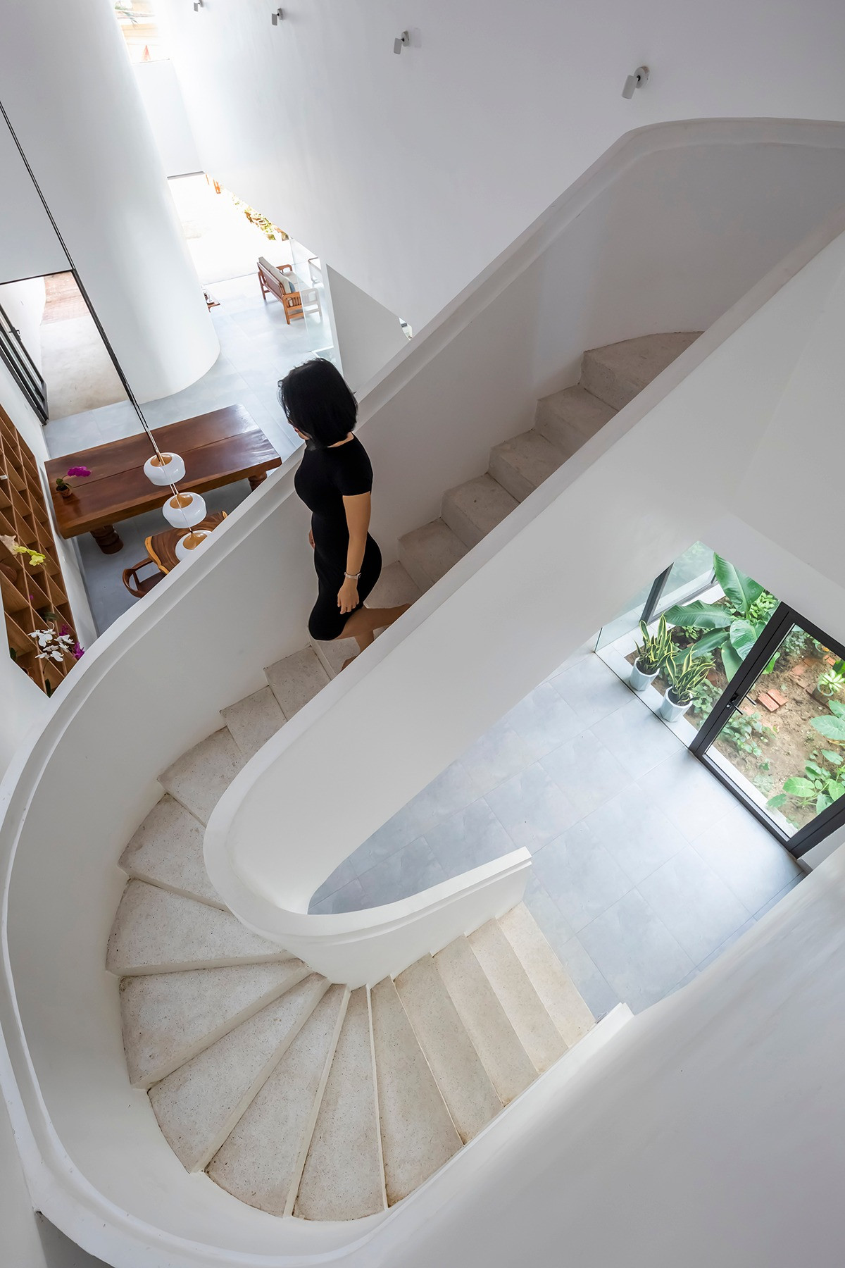 Căn nhà hồi sinh nếp sống xưa giữa lòng đô thị ồn ã- Ảnh 5. Căn nhà hồi sinh nếp sống xưa giữa lòng đô thị ồn ã- Ảnh 5.