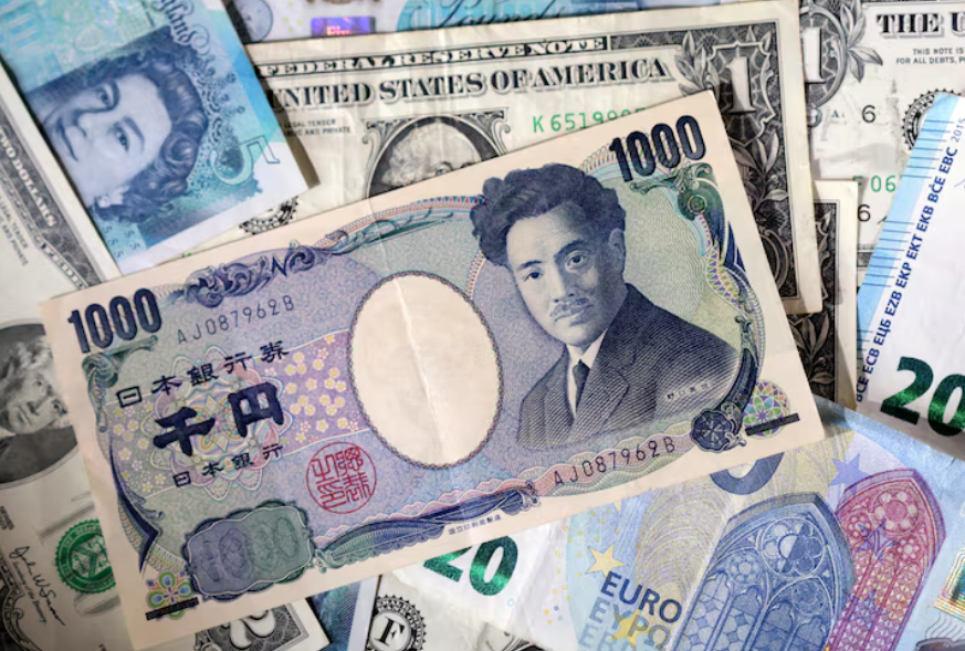 Đồng USD lao dốc mạnh nhất 22 năm, chờ nền kinh tế lớn thứ tư thế giới ra tay - ảnh 2