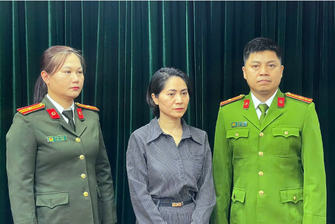 Khởi tố, bắt Giám đốc công ty tổ chức show 'Về đây bốn cánh chim trời' - ảnh 1