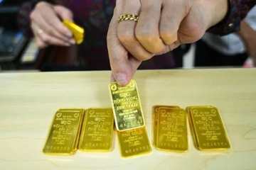 Giá vàng giảm đồng loạt, điều gì đang xảy ra?