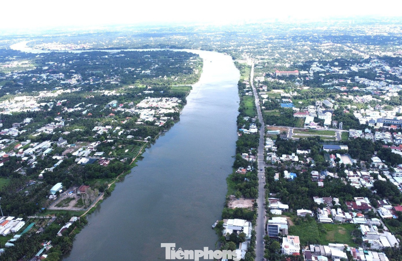Ngoài dự kiến xây dựng thêm cầu vượt sông Sài Gòn, hiện nay các phường Lái Thiêu, Thuận An, Thủ Dầu Một đang triển khai xây dựng đường ven sông. bd-cau-1.jpg