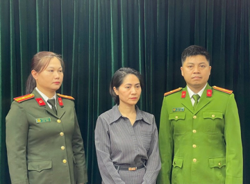 Kỳ lạ công ty đứng sau show 'Về đây bốn cánh chim trời': Vốn 5 tỷ, một năm đổi tên 3 lần không rõ mục đích
