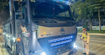 CSGT toàn quốc đồng loạt kiểm tra, xử lý xe quá tải