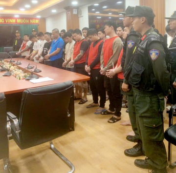 Khởi tố, bắt 32 người giả mạo lãnh đạo Vingroup, Doji, tịch thu 9 máy tính cùng 25 điện thoại di động