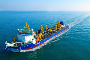 Láng giềng Việt Nam trình làng 'thủy quái' 38.000 m3 có thể hút bùn sâu 120m, bơm vật liệu đi xa tới 12km