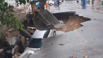 Nguyên nhân 'hố tử thần' xuất hiện 'nuốt' 2 ô tô ở Đà Nẵng