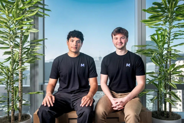 Tỷ phú tự thân trẻ nhất thế giới: Làm việc suốt 3 năm không nghỉ ngày nào, thành tích vượt cả Mark Zuckerberg