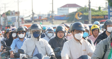 Vì sao TPHCM ngày càng ùn tắc