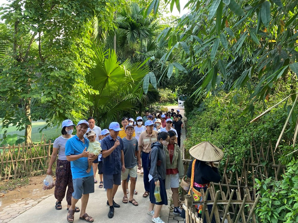 Ngôi làng duy nhất Việt Nam sống chung nếp, ăn chung nồi, tiền chung túi: Cách Hà Nội 70km, được vinh danh ‘Làng du lịch tốt nhất thế giới’ - ảnh 2