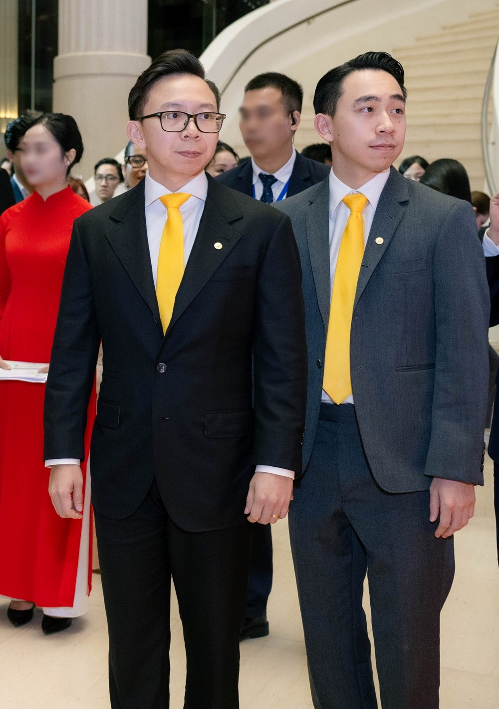 Sự thay đổi 'đặc biệt' của gia đình tỷ phú Phạm Nhật Vượng tại lễ trao giải VinFuture 2025 - ảnh 3