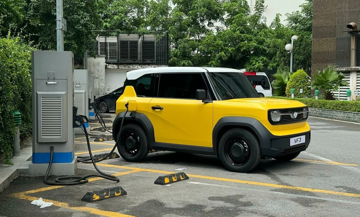 Chủ nhân Ford Everest mượn VinFast VF 3 của vợ và bất ngờ 'nói thật hết' về trải nghiệm cầm lái kèm loạt 'bóc tách' thẳng thắn