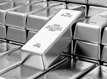 Giá bạc tăng cao chưa từng có