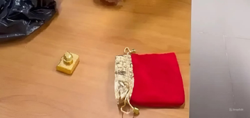 Thu giữ 13 lượng vàng, trị giá gần 2 tỷ của Ngô Thị Hoài Phương