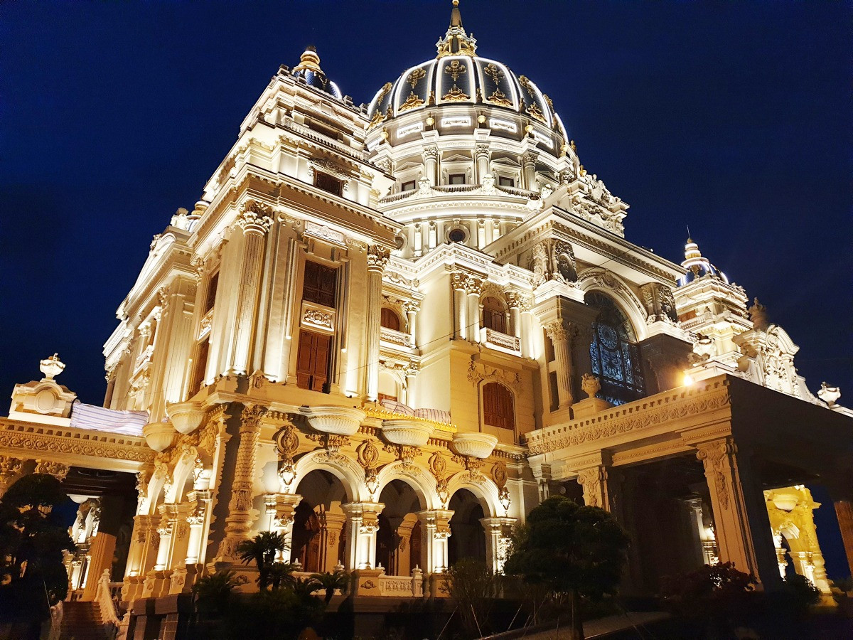 Lâu đài nghìn tỷ lớn nhất Đông Nam Á của đại gia xi măng Ninh Bình: Quy mô 15.000m2, cao tương đương tòa nhà 18 tầng- Ảnh 4.