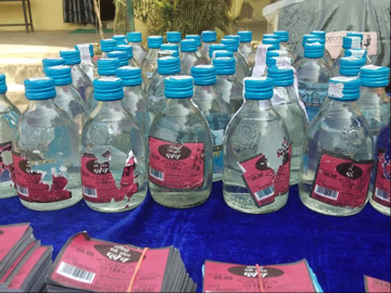 Bóc trần đường dây đồ uống giả ngay trong nhà một quan chức