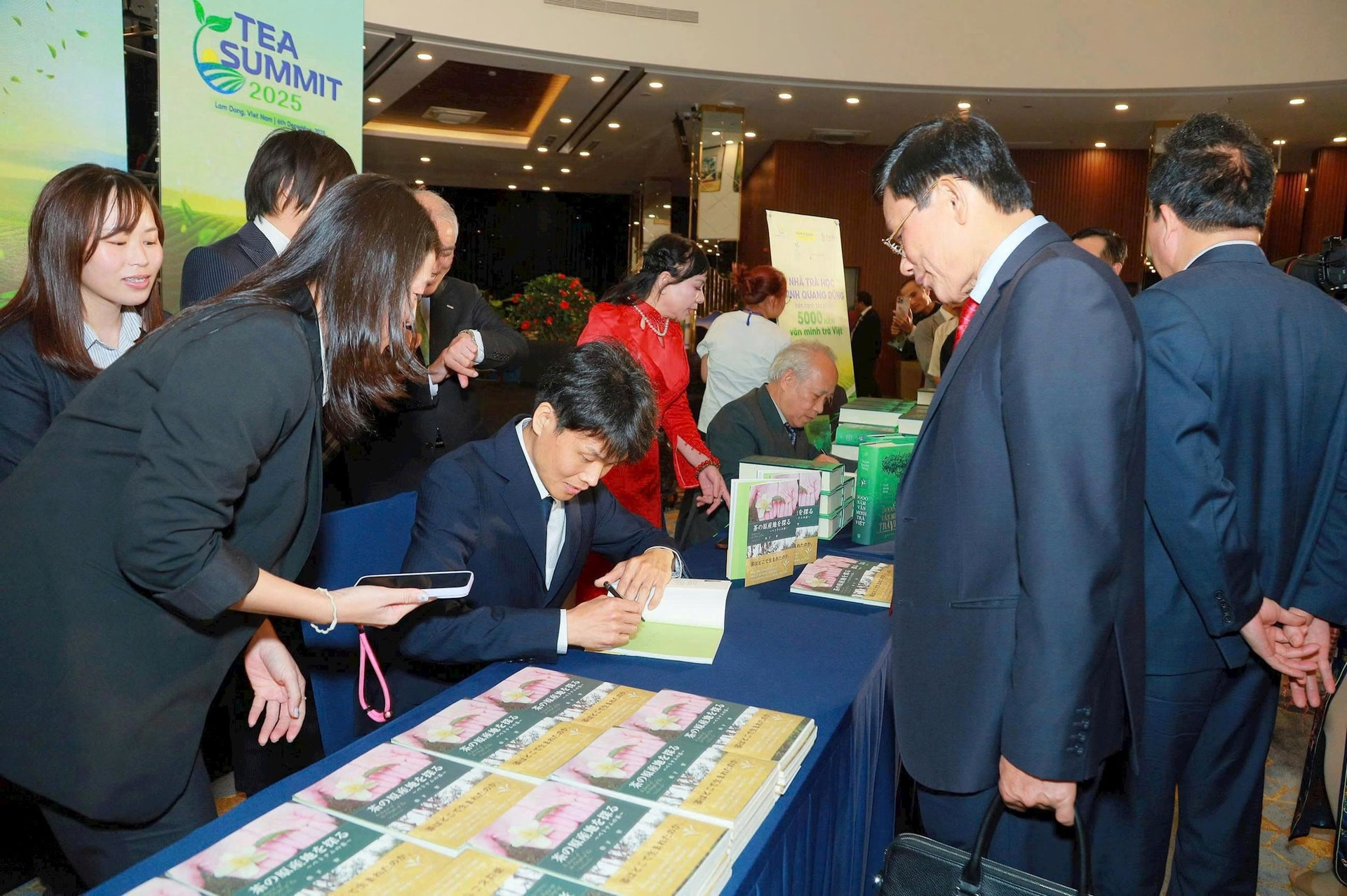 <a style='text-decoration: none;' href='/NAB'>NAB</a> 2