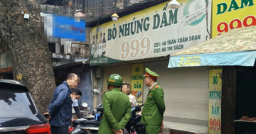 Hà Nội: UBND phường Hai Bà Trưng thông tin về vụ 'khách phản ánh có dòi trong thịt bò nhúng dấm'