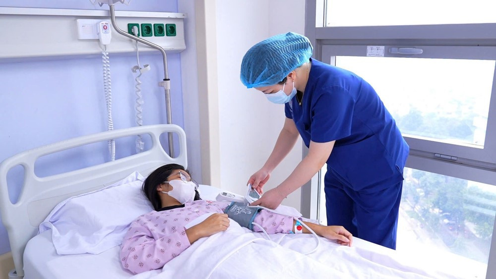 Độ tuổi mắc đột quỵ đang dần trẻ hóa, nhiều trẻ em nhập viện, trong đó có bệnh nhi chỉ mới 8 tuổi - ảnh 1