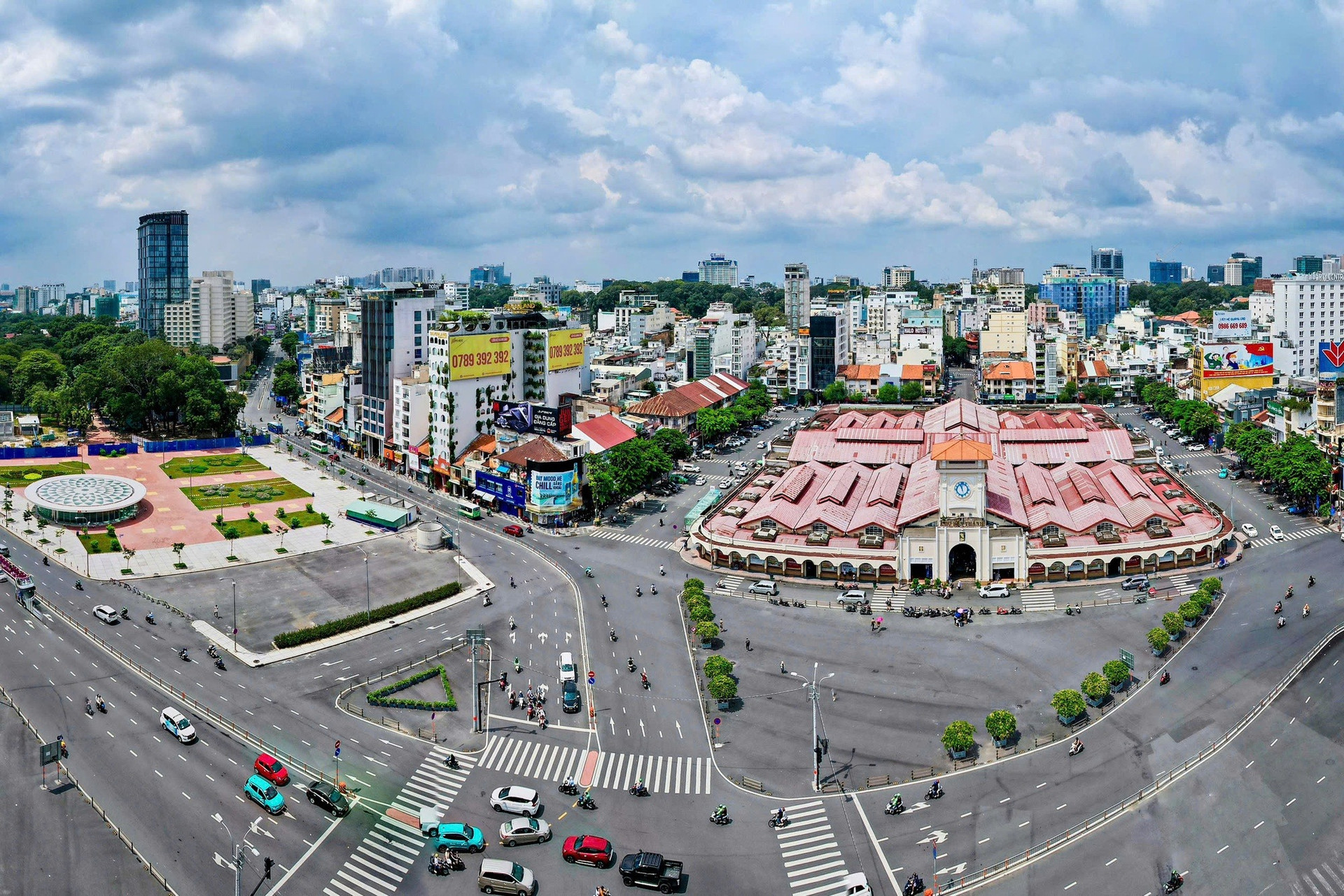 Việt Nam dự kiến có quảng trường như Thời Đại của Mỹ- Ảnh 1.