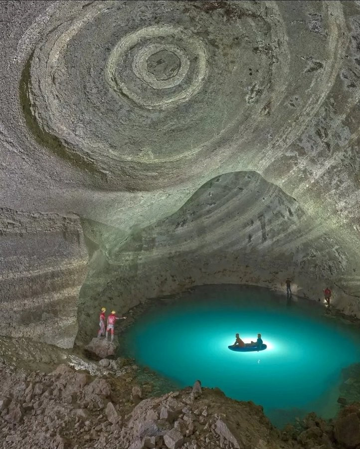 Ph&aacute;t hiện hồ chứa 8.300m3 nước n&oacute;ng gi&agrave;u kho&aacute;ng chất nằm s&acirc;u 127m dưới l&ograve;ng đất - ảnh 2