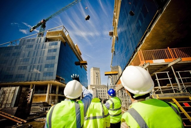 Loạt nghề 'kh&aacute;t' nh&acirc;n sự năm 2025: C&oacute; nghề thiếu đến 500.000 lao động, thu nhập gần 100 triệu đồng - ảnh 3