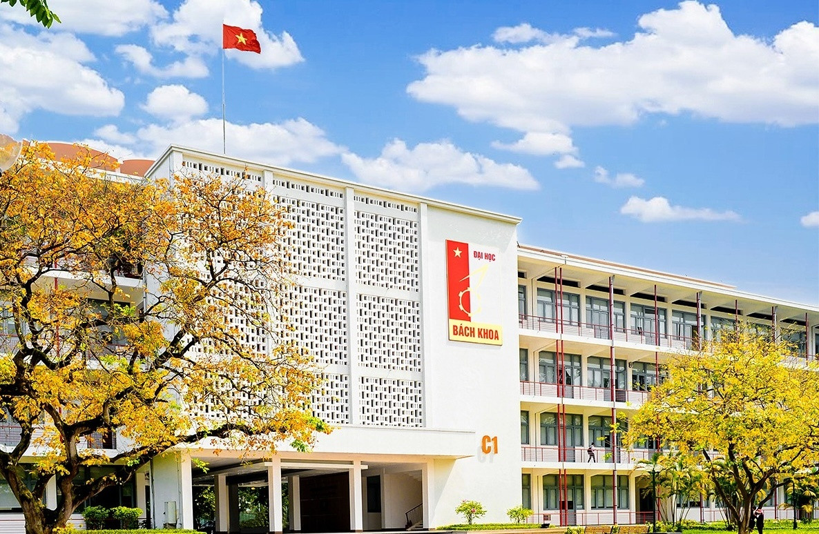 Lương 250 triệu/th&aacute;ng, ra trường c&oacute; việc ngay: Đ&acirc;y l&agrave; c&aacute;c ng&agrave;nh đang kh&aacute;t nh&acirc;n lực trong tương lai