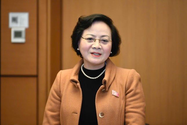 Bộ trưởng Nội vụ: 'Ch&uacute;ng t&ocirc;i chỉ nghỉ hai ng&agrave;y 30 v&agrave; m&ugrave;ng 1 Tết' ảnh 1