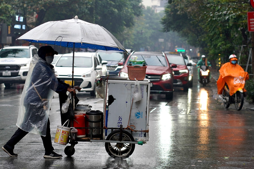 Biển Đ&ocirc;ng đ&atilde; xuất hiện &aacute;p thấp nhiệt đới đầu ti&ecirc;n năm 2025 - ảnh 2