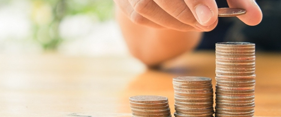 Nghệ thuật tiết kiệm qua 4 giai đoạn cuộc đời: B&iacute; quyết quản l&yacute; tiền bạc gi&uacute;p cuộc sống trọn vẹn