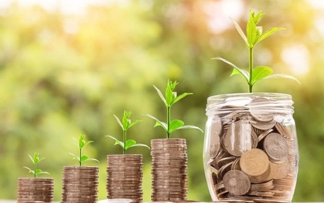 Nghệ thuật tiết kiệm qua 4 giai đoạn cuộc đời: B&iacute; quyết quản l&yacute; tiền bạc gi&uacute;p cuộc sống trọn vẹn