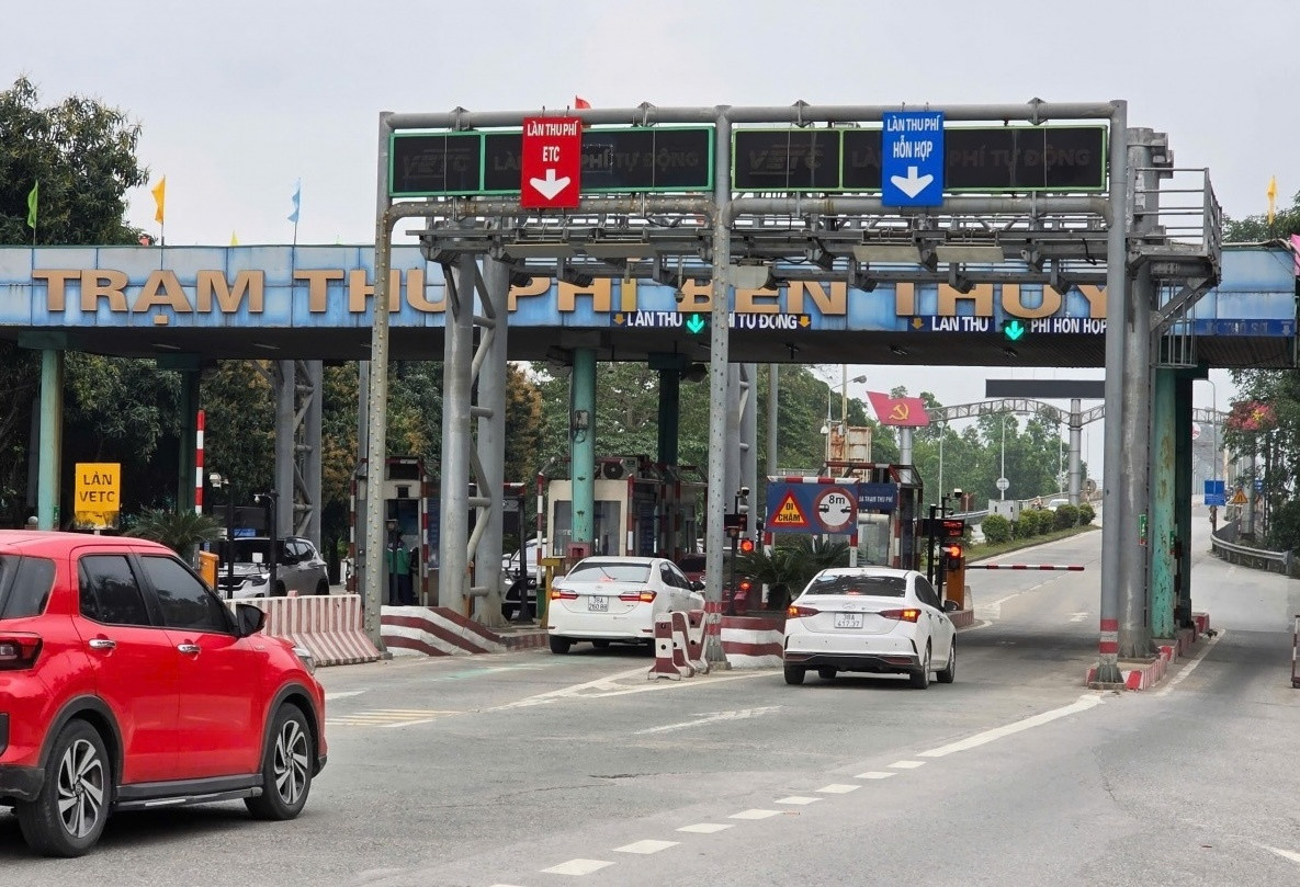 Chủ phương tiện l&agrave; d&acirc;n của 11 phường, x&atilde; n&agrave;y sẽ kh&ocirc;ng được giảm gi&aacute; khi qua trạm Bến Thuỷ 1 (Nghệ An)