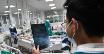Bị cúm khi nào dùng và không dùng kháng sinh?