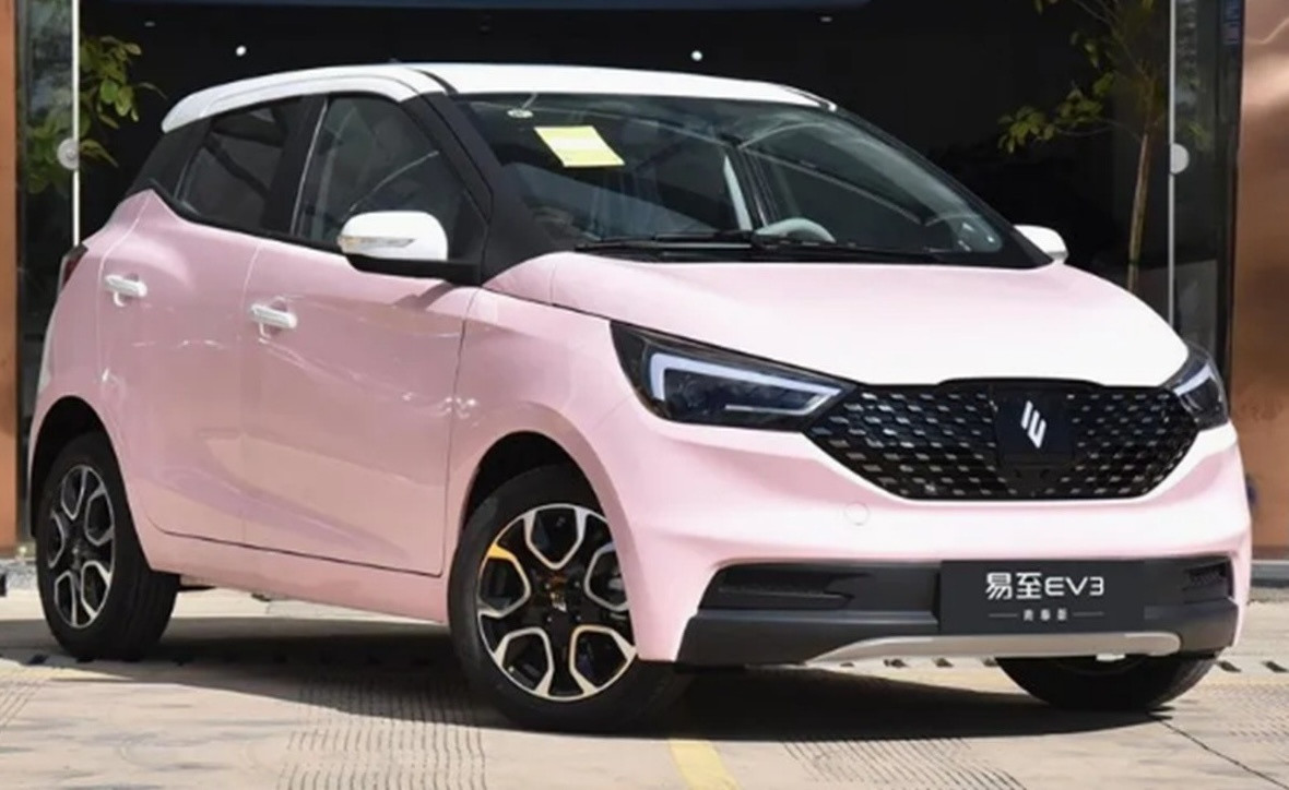 Hyundai Grand i10 hết 'l&agrave;m mưa l&agrave;m gi&oacute;' khi mẫu xe n&agrave;y 'ch&agrave;o s&acirc;n': Thiết kế &lsquo;y&ecirc;u hơn bao giờ hết&rsquo;, gi&aacute; chỉ 220 triệu đồng