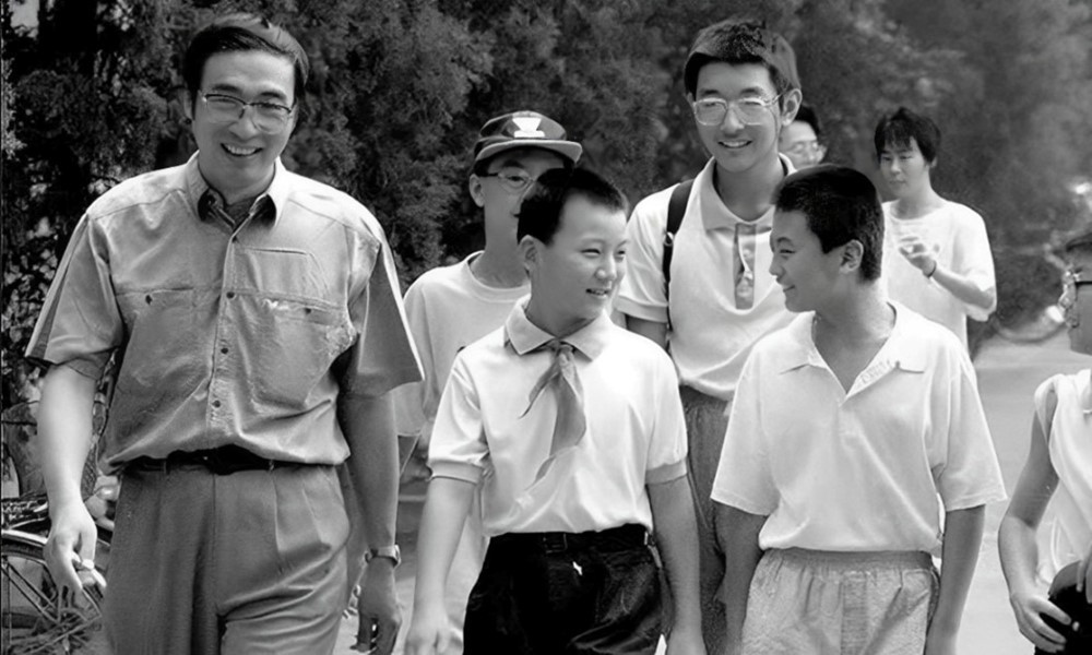 'Thần đồng' 12 tuổi đ&atilde; đỗ đại học, ph&aacute; vỡ quy ước của Harvard, trở th&agrave;nh Gi&aacute;o sư gốc Trung trẻ nhất trong lịch sử trường - ảnh 2