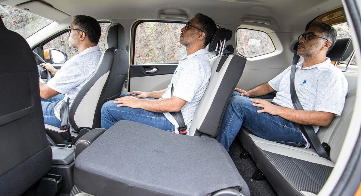 Xpander sắp bị cho &lsquo;về nh&igrave;&rsquo;, mẫu MPV của Ph&aacute;p ch&iacute;nh thức đ&atilde; bản cập nhật: Loạt cải tiến đ&aacute;ng tiền, gi&aacute; chỉ 170 triệu đồng