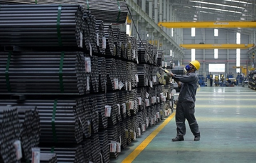 HoSE cảnh báo khả năng hủy niêm yết đại gia buôn thép là chủ nợ của Novaland, Xây dựng Hòa Bình