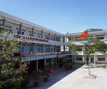 Ngôi trường chuyên gần trăm tỷ dẫn đầu miền Tây, nắm giữ kỷ lục HSG Quốc gia và Olympia