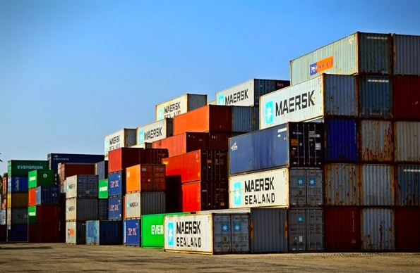 Thị trường container to&agrave;n cầu tăng trưởng bất chấp th&aacute;ch thức từ Biển Đỏ v&agrave; ch&iacute;nh s&aacute;ch thương mại Mỹ