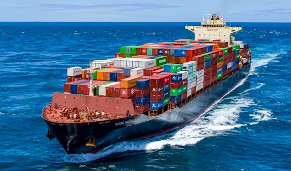 Thị trường container to&agrave;n cầu tăng trưởng bất chấp th&aacute;ch thức từ Biển Đỏ v&agrave; ch&iacute;nh s&aacute;ch thương mại Mỹ