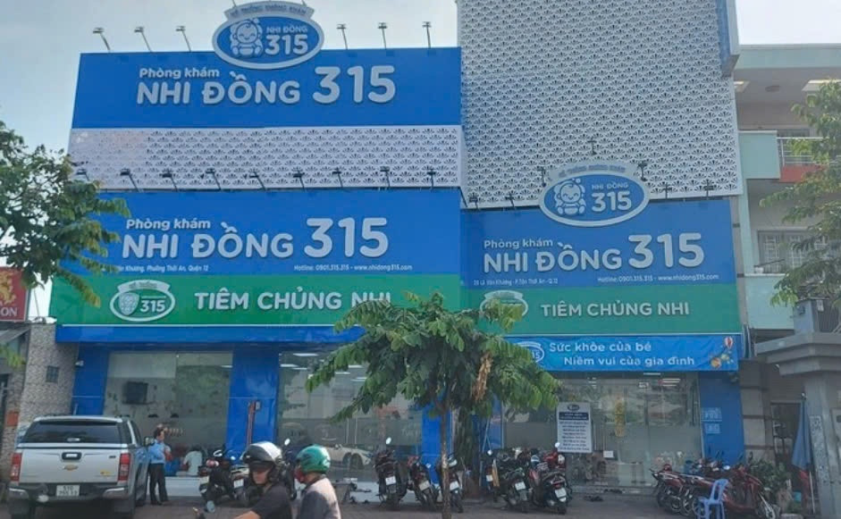 'Cuộc chiến ti&ecirc;m chủng': Đối thủ lớn nhất của Long Ch&acirc;u v&agrave; VNVC được r&oacute;t th&ecirc;m hơn 3.400 tỷ đồng