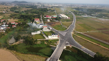 Thông xe kỹ thuật tuyến đường hơn nghìn tỷ đồng tại Thanh Hóa