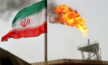 Khủng hoảng dầu mỏ cận kề: 90% xuất khẩu của Iran có thể bị xóa sổ trong một đòn
