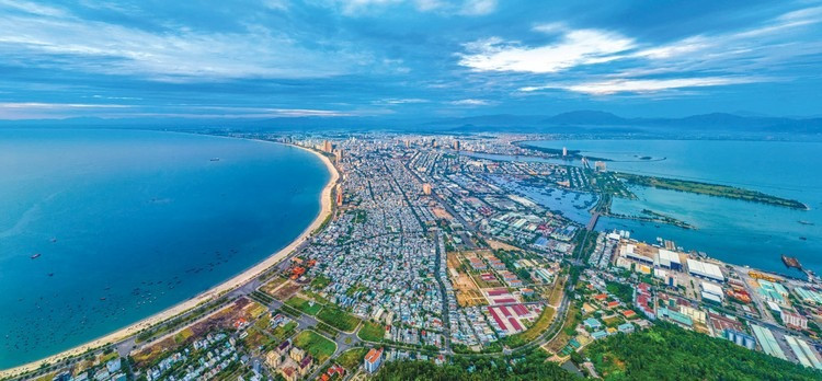Khu thương mại tự do đầu tiên của Việt Nam: Quy mô gần 1.900ha, phức hợp đa chức năng với cơ chế chưa từng có tiền lệ- Ảnh 2.