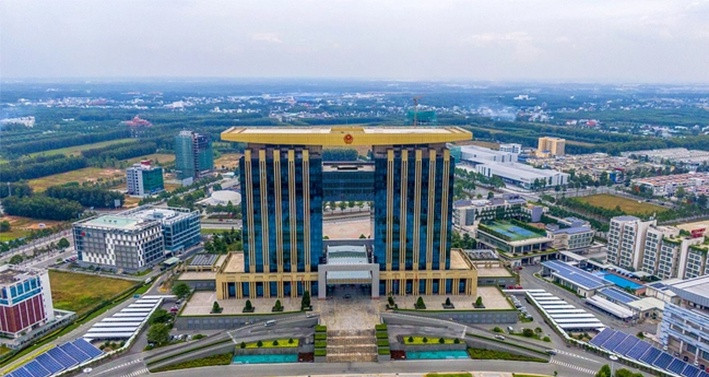 Hơn 12.000 tỷ đồng chuẩn bị đổ vào Bình Dương: Becamex - Đèo Cả làm đường, <a style='text-decoration: none;' href='/FPT'>FPT</a> xây trường