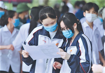 Một ngành học ‘siêu hot’ được nhiều thí sinh lựa chọn bất ngờ tăng học phí gấp đôi, có trường lên tới 62 triệu đồng/năm