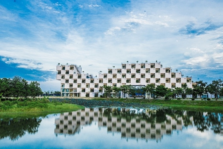 <a style='text-decoration: none;' href='/FPT'>FPT</a> dẫn đầu nhóm đại học tại Việt Nam nếu xét theo tiêu chí sau <a style='text-decoration: none;' href='/FPT'>FPT</a> dẫn đầu nhóm đại học tại Việt Nam nếu xét theo tiêu chí sau